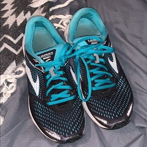 Brooks Launchs shoes